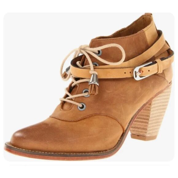 J Shoes Anthropologie Carson tan distressed Italian leather ankle booties - Picture 1 of 3